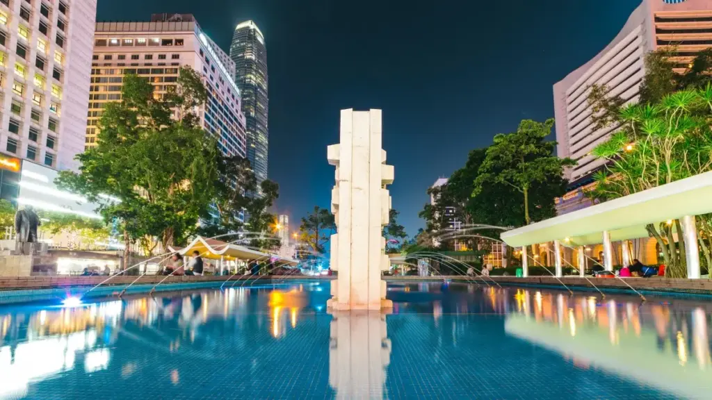 Hali ka kɛnɛ: ɲininka ɲɛrɛ kɛla ka mɔgɔ fila Spain brands ko ShareChat la, sigi cross-promotion, taktiki, daŋkɛni ni MaTitie ye.