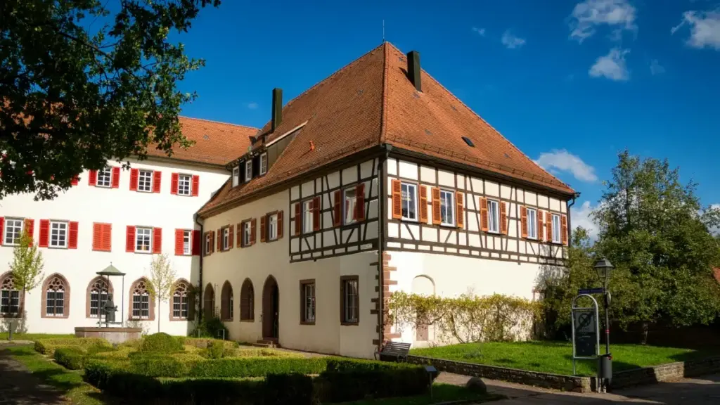 Panduan praktikal untuk pengiklan di Mali mahu cari pencipta Threads dari Azerbaijan: strategi sourcing, outreach tempatan, dan cara pilih kreator yang bawa jualan.