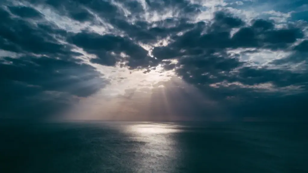 Ɲɛgɛ fɔlɔ: Haman ka fila Georgia Takatak créateurs ye, ni kɔrɔla social engagement kɛlen ye. Tugu, misali, ni saɲɛ fɔlɔfɔ.