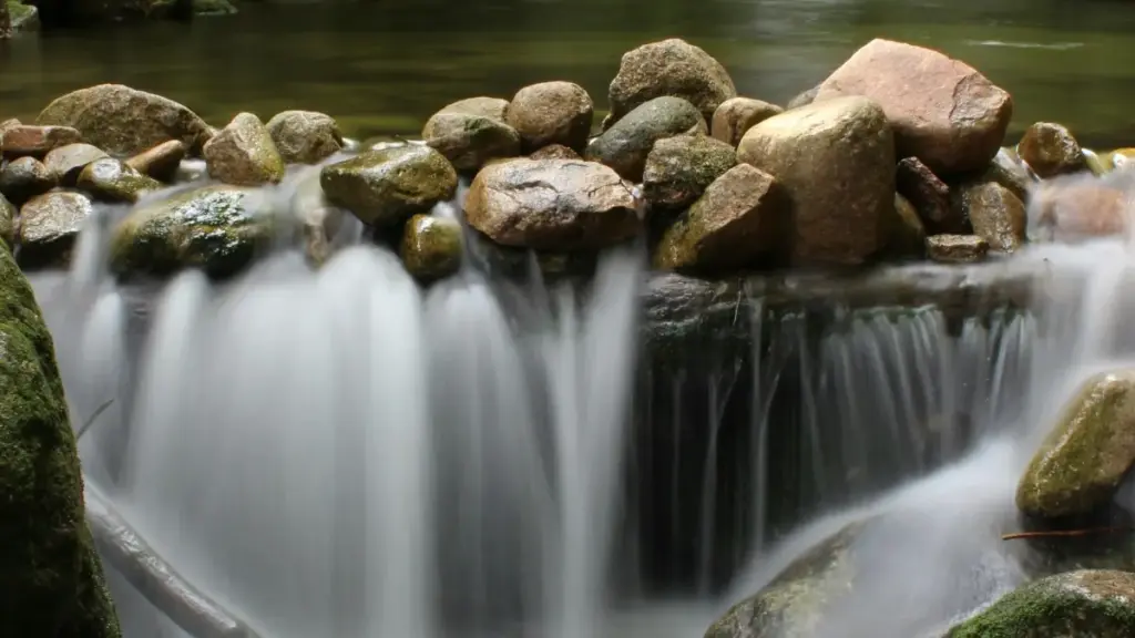 Cara praktikal hubungi jenama Maghribi di Chingari untuk buat video GRWM, dengan contoh kes UGC dan realiti platform (Mac 2026).